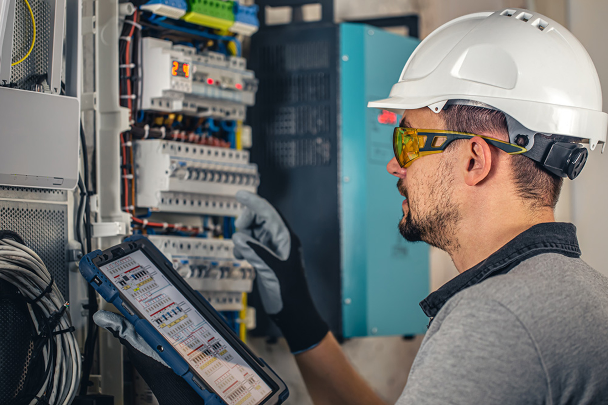 Industrie und Gewerbe bei Muster Elektro in Musterstadt